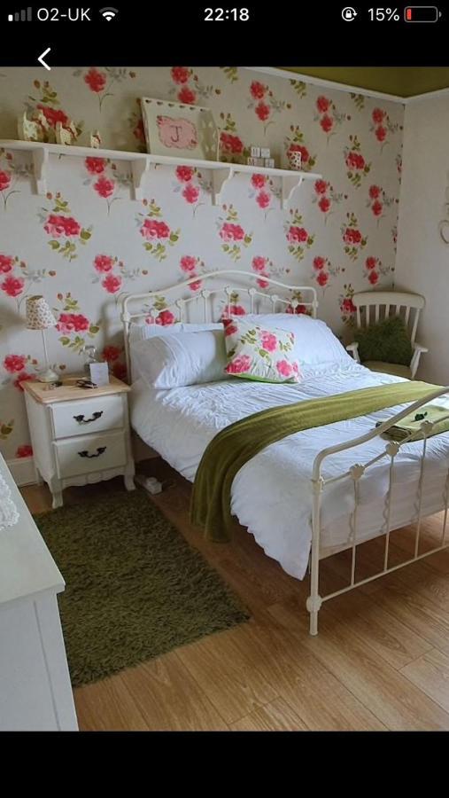 Ballyginniff Farm House Crumlin  エクステリア 写真